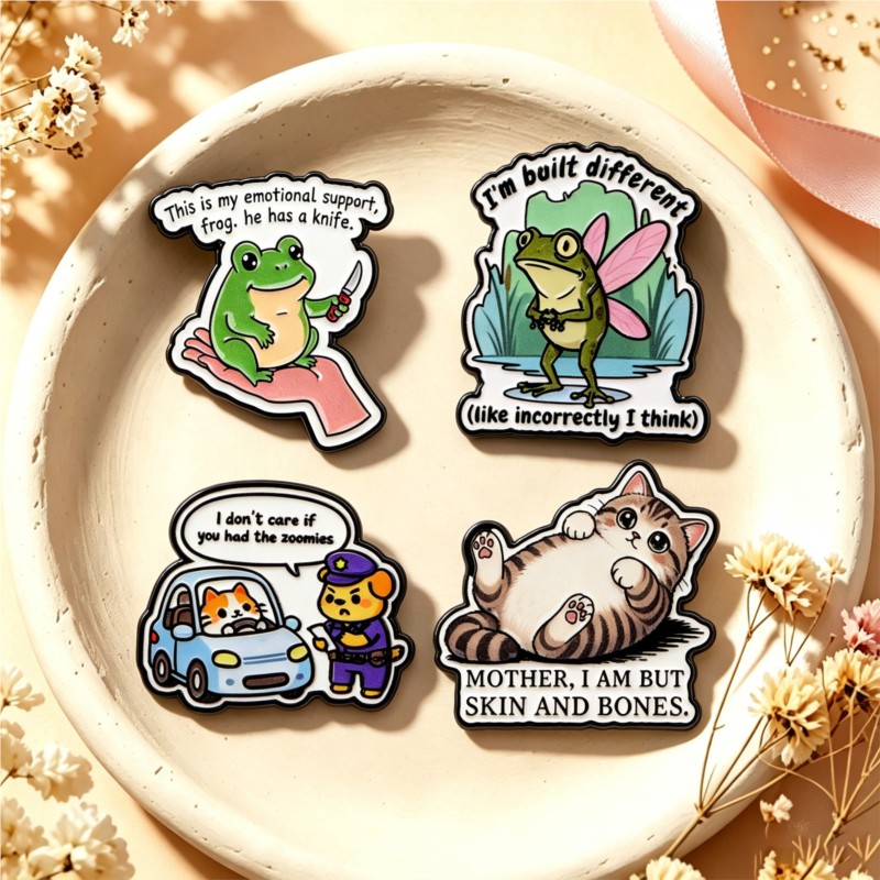 Lapel Pin Enamel - دبوس مينا بتصميم عصري لشخصيات كرتونية